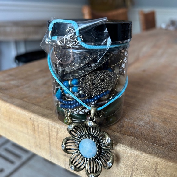 Mini Mystery Jewelry Jars - Picture 8 of 14